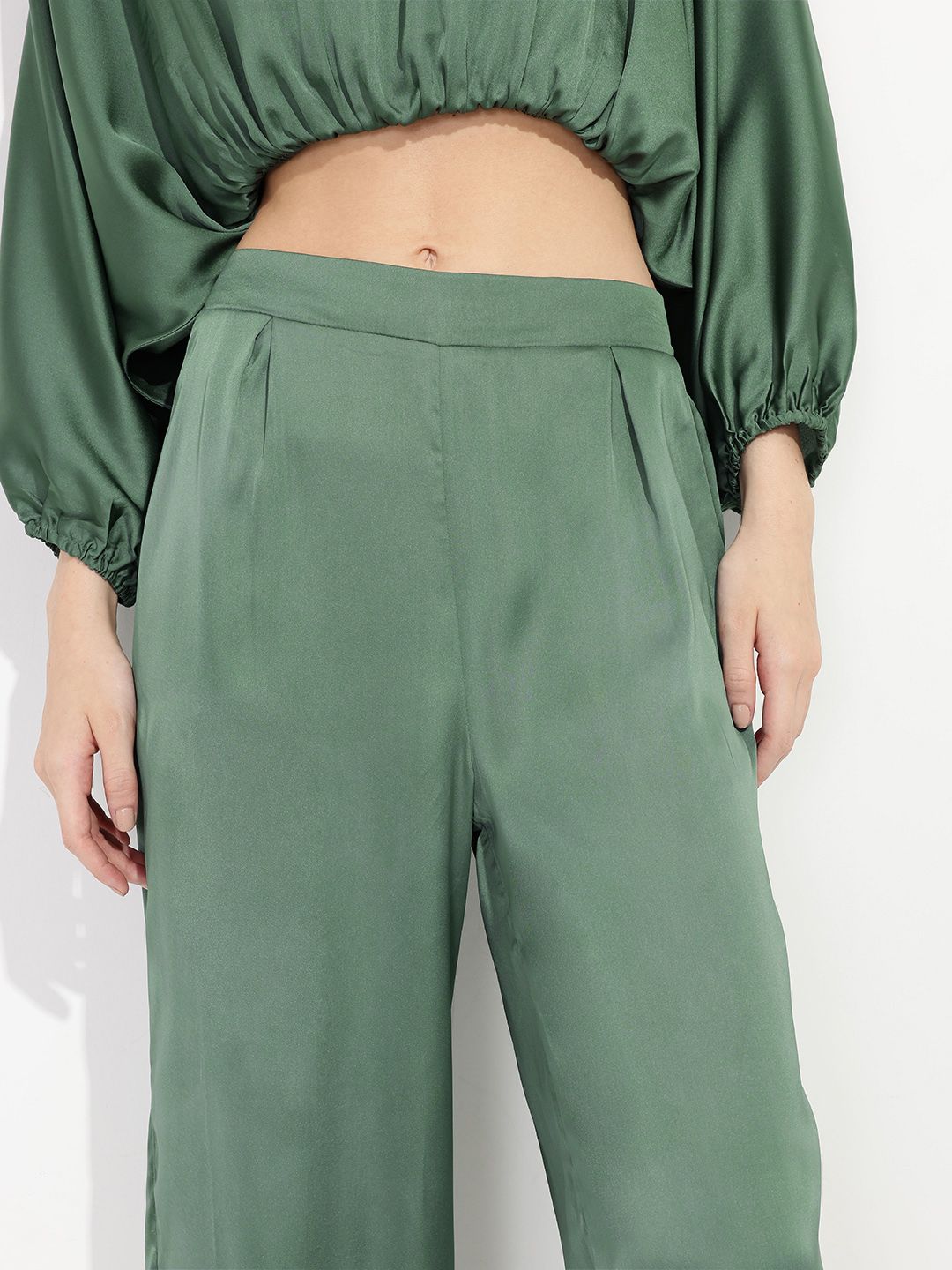 DressBerry Comfort Glam Silky State Flared Trouser
