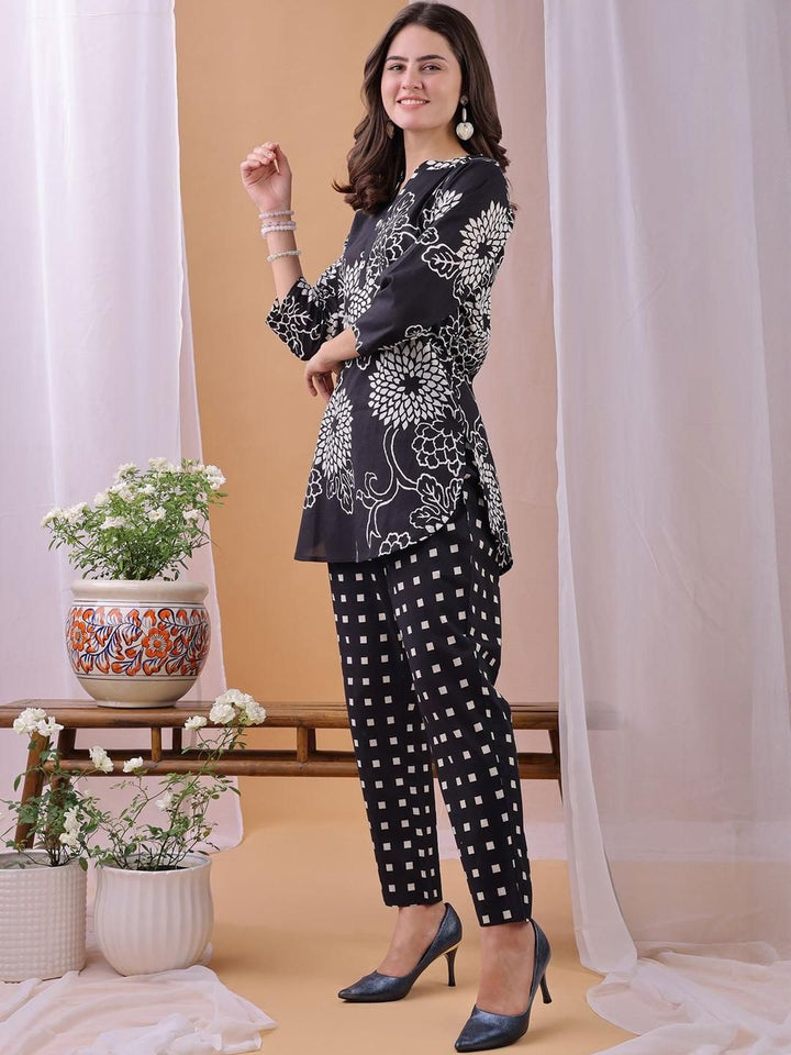 KALINI Adults-Women White Pure Cotton Co-Ords