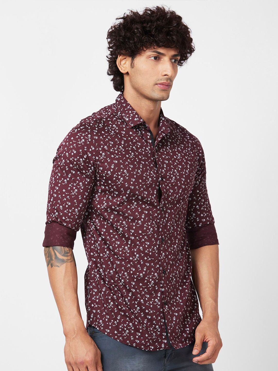 SPYKAR Slim Fit Floral Printed Opaque Satin Casual Shirt