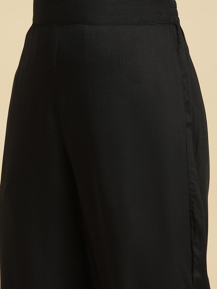 W Women Straight Fit Cropped Trousers