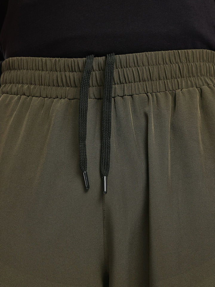 HRX by Hrithik Roshan Men Contrast Piping Lifestyle Joggers