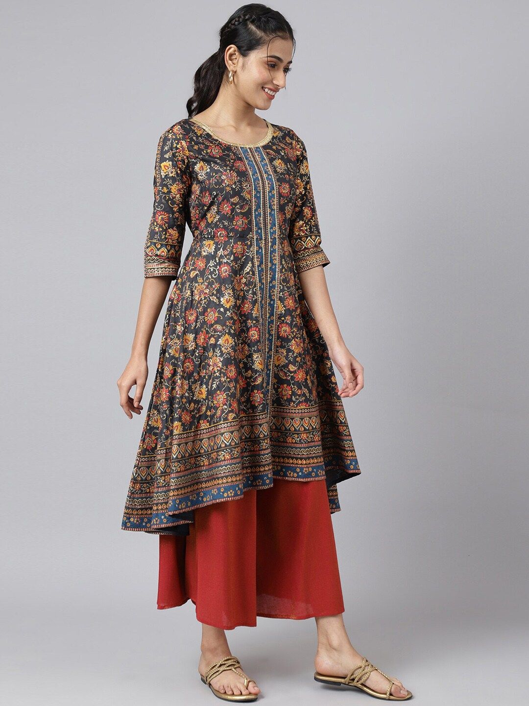 Aurelia Women Grey Floral Print Poly Shantung Straight Kurta