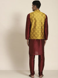 SOJANYA Men Maroon Kurta with Churidar