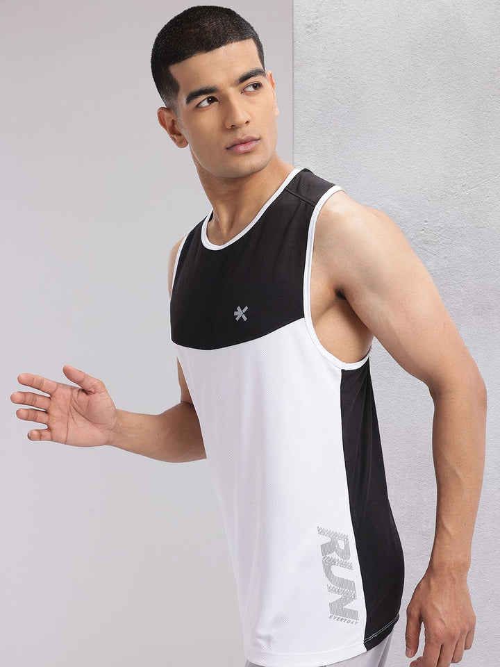 HRX by Hrithik Roshan Colourblocked Rapid-Dry Running T-shirt