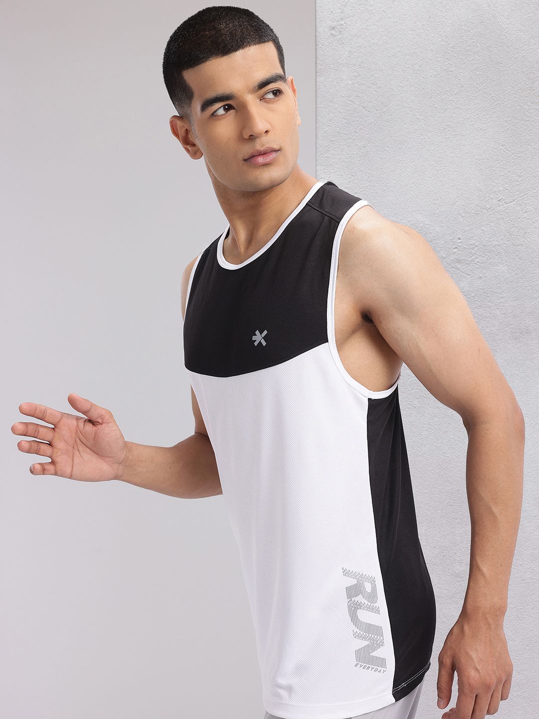 HRX by Hrithik Roshan Colourblocked Rapid-Dry Running T-shirt