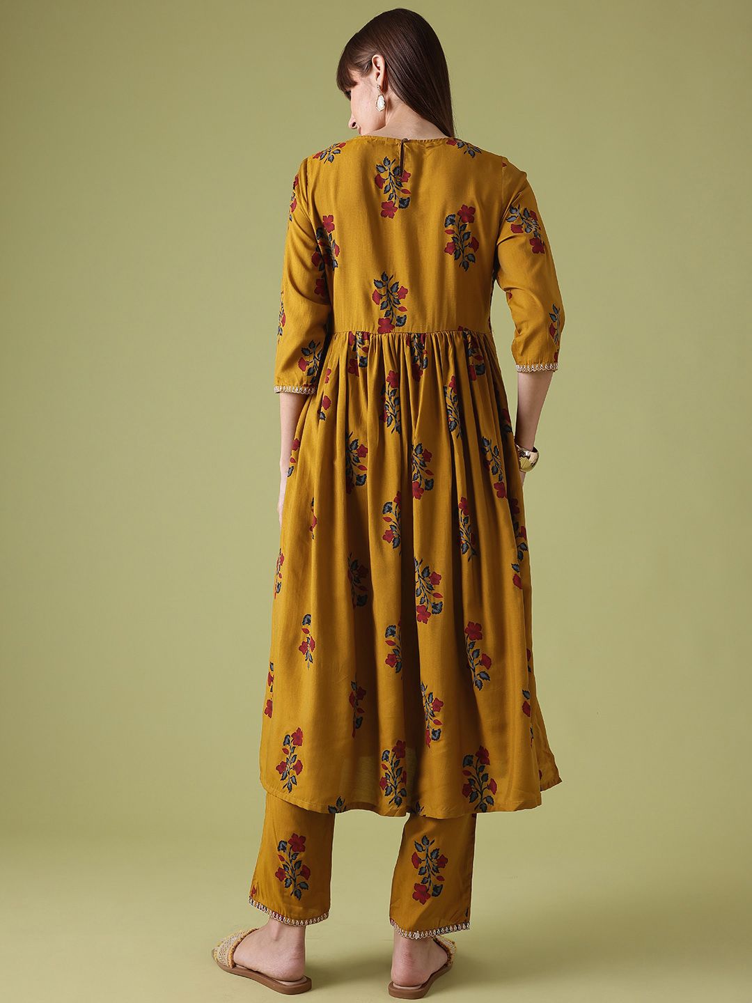 Anouk Floral Print Pleated Thread-Work Kurta with Trousers