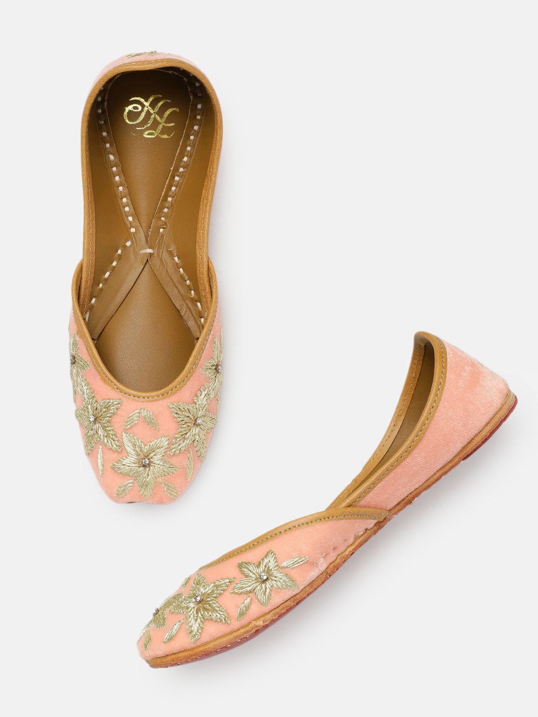 House of Pataudi Women Embellished Mojaris