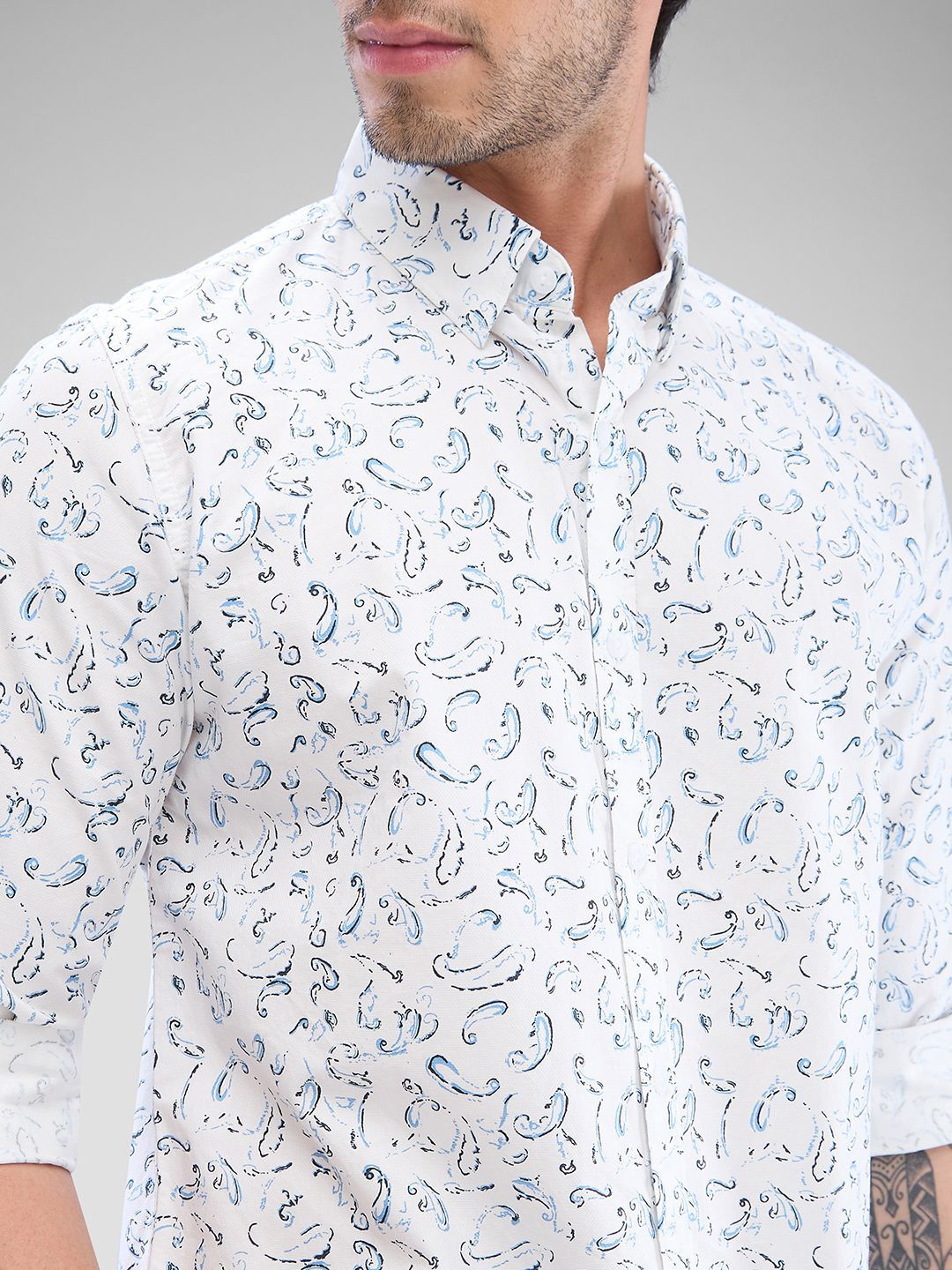 SPYKAR Men Slim Fit Conversational Printed Casual Shirt
