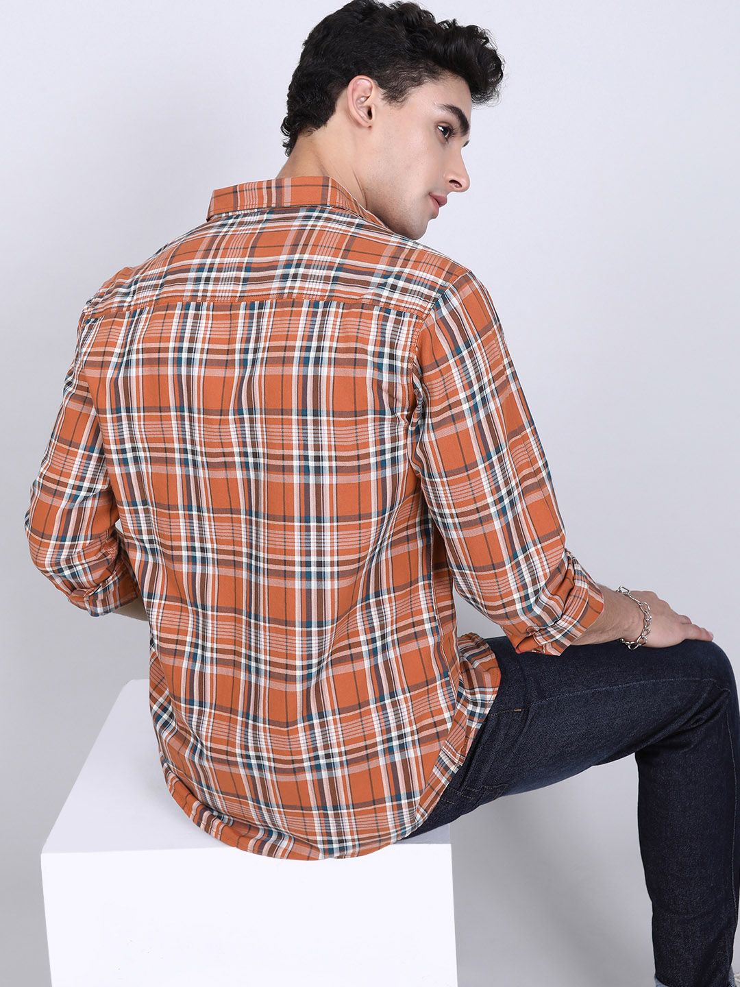 The Indian Garage Co Men Orange & Teal Blue Slim Fit Checked Casual Shirt