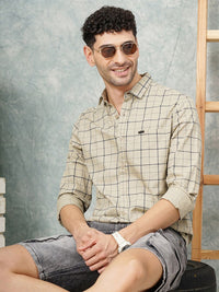 The Indian Garage Co Men Beige & Navy Blue Slim Fit Checked Casual Shirt