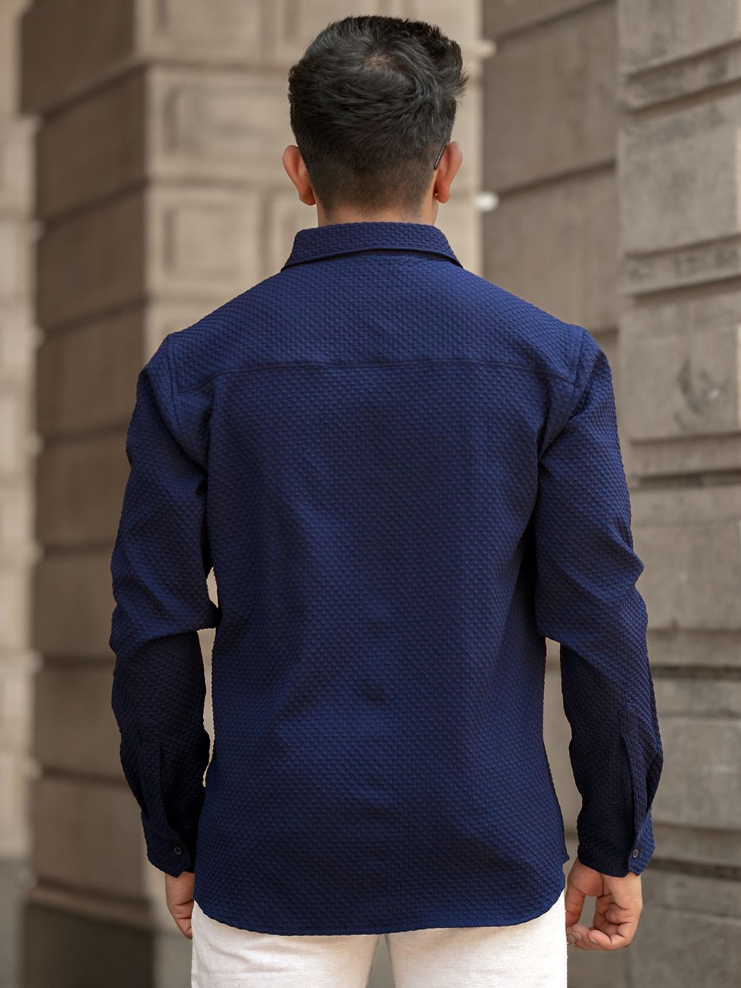 Powerlook Men Spread Collar Solid Casual Shirt