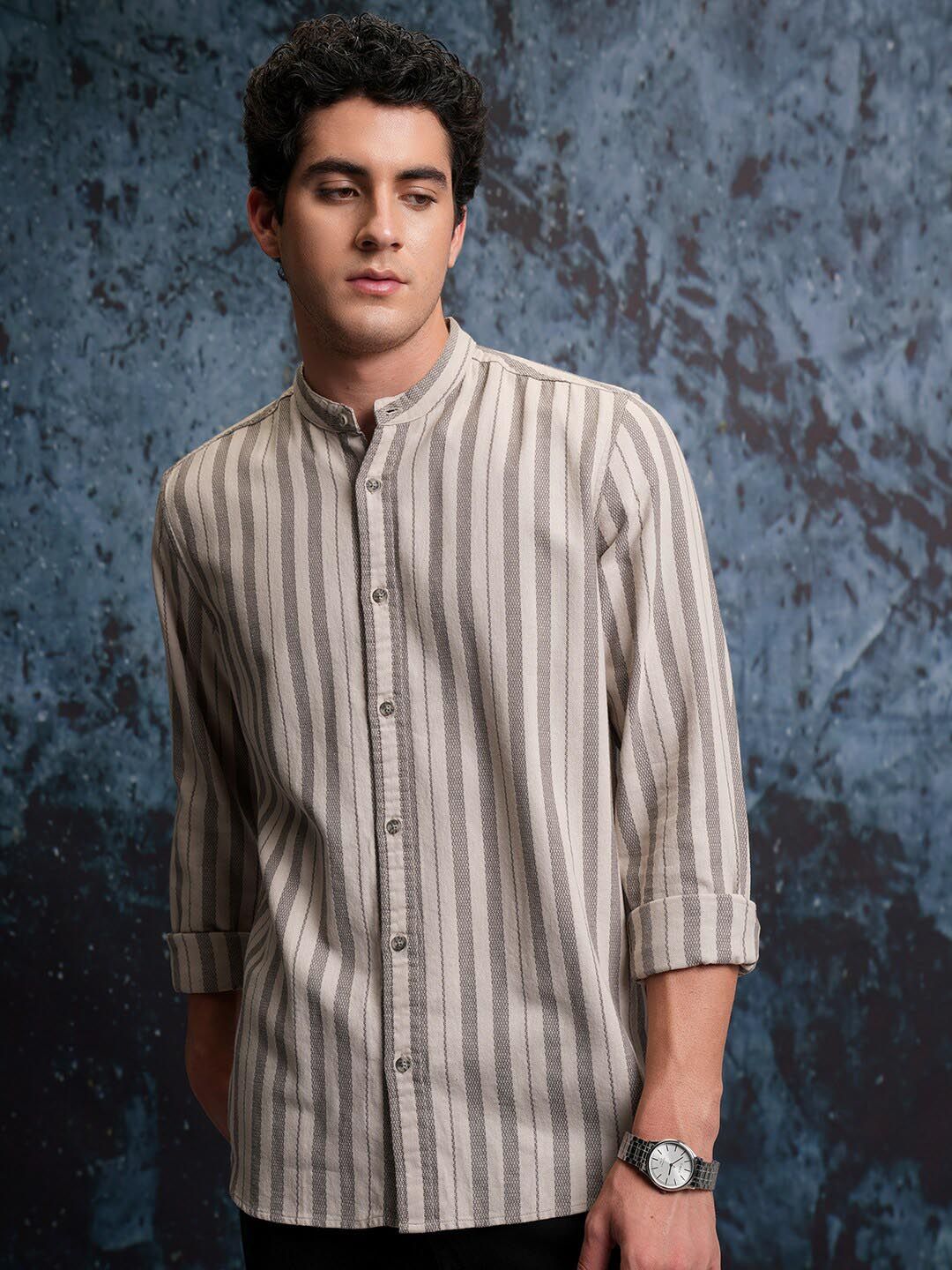 LOCOMOTIVE Mock Lino Dobby Textured Striper Stand-Up Collar Regular Shirt