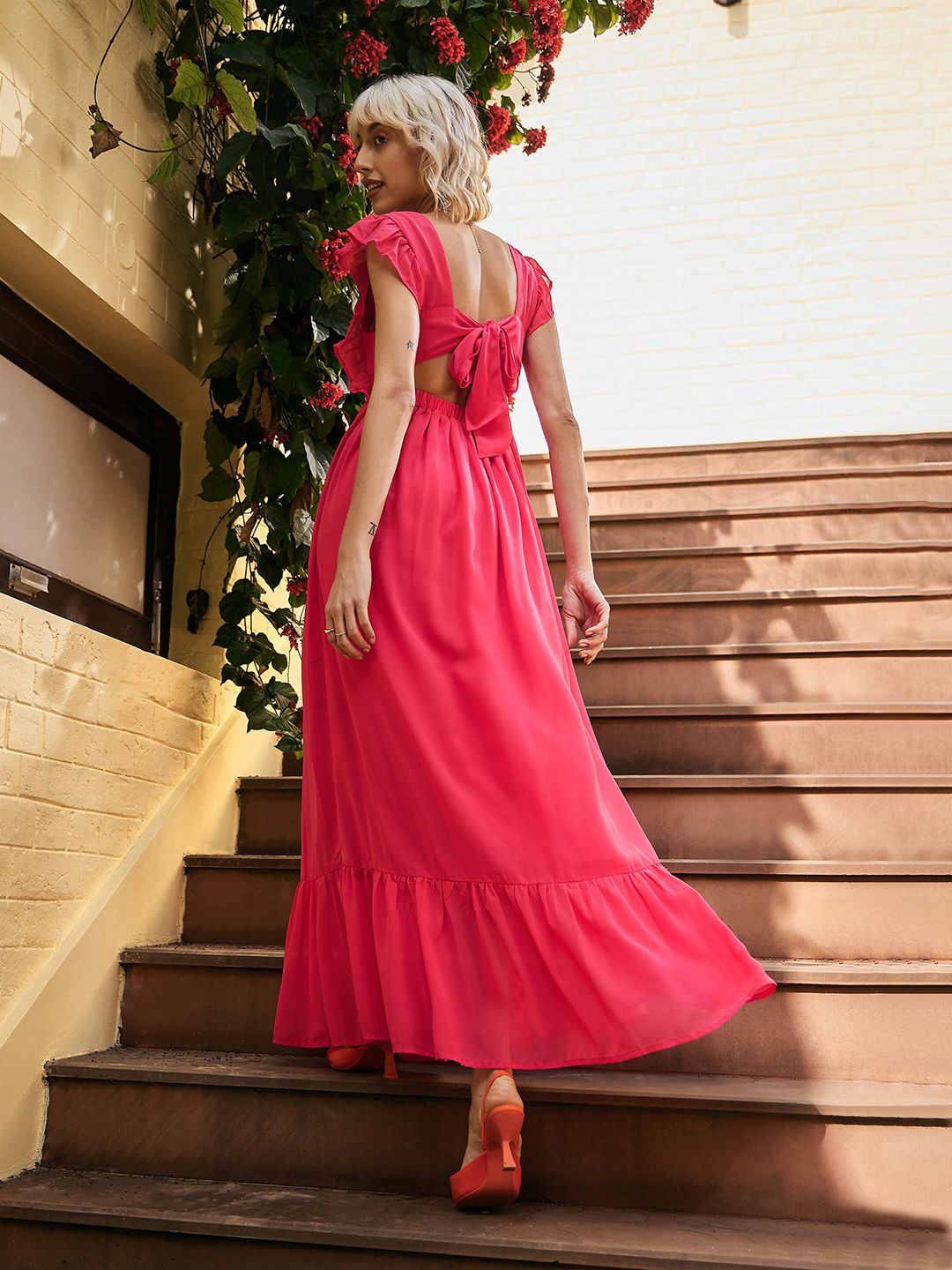 SASSAFRAS Square Neck Sleeveless Georgette Maxi Dress