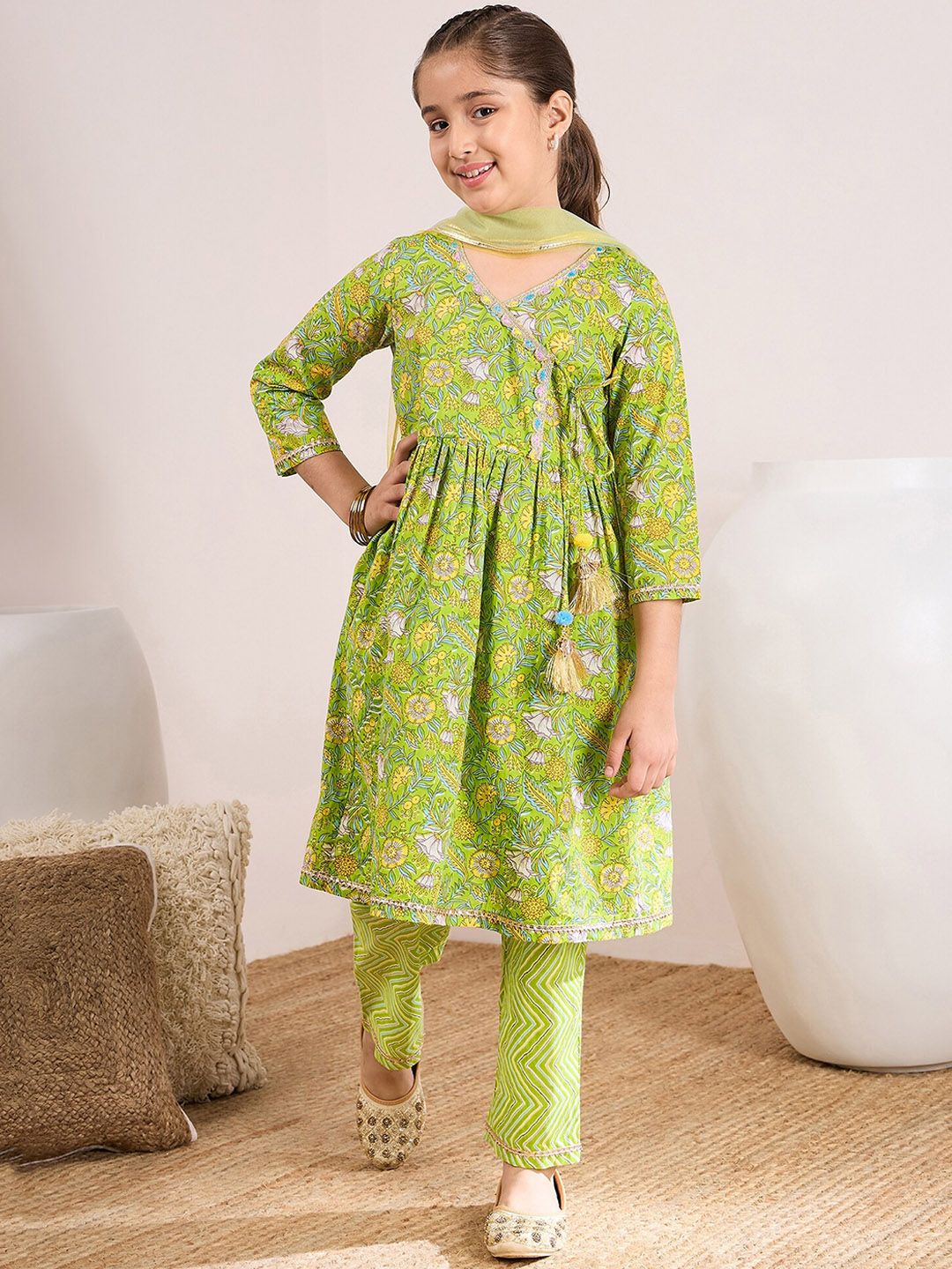 pspeaches Girls Ethnic Motifs Printed Angrakha Pure Cotton Kurta with Trousers & Dupatta