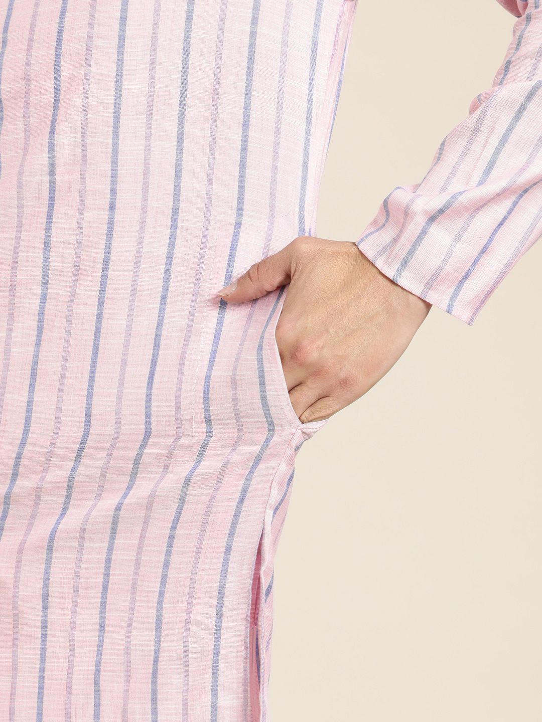 SOJANYA Men Pink & Blue Striped Kurta