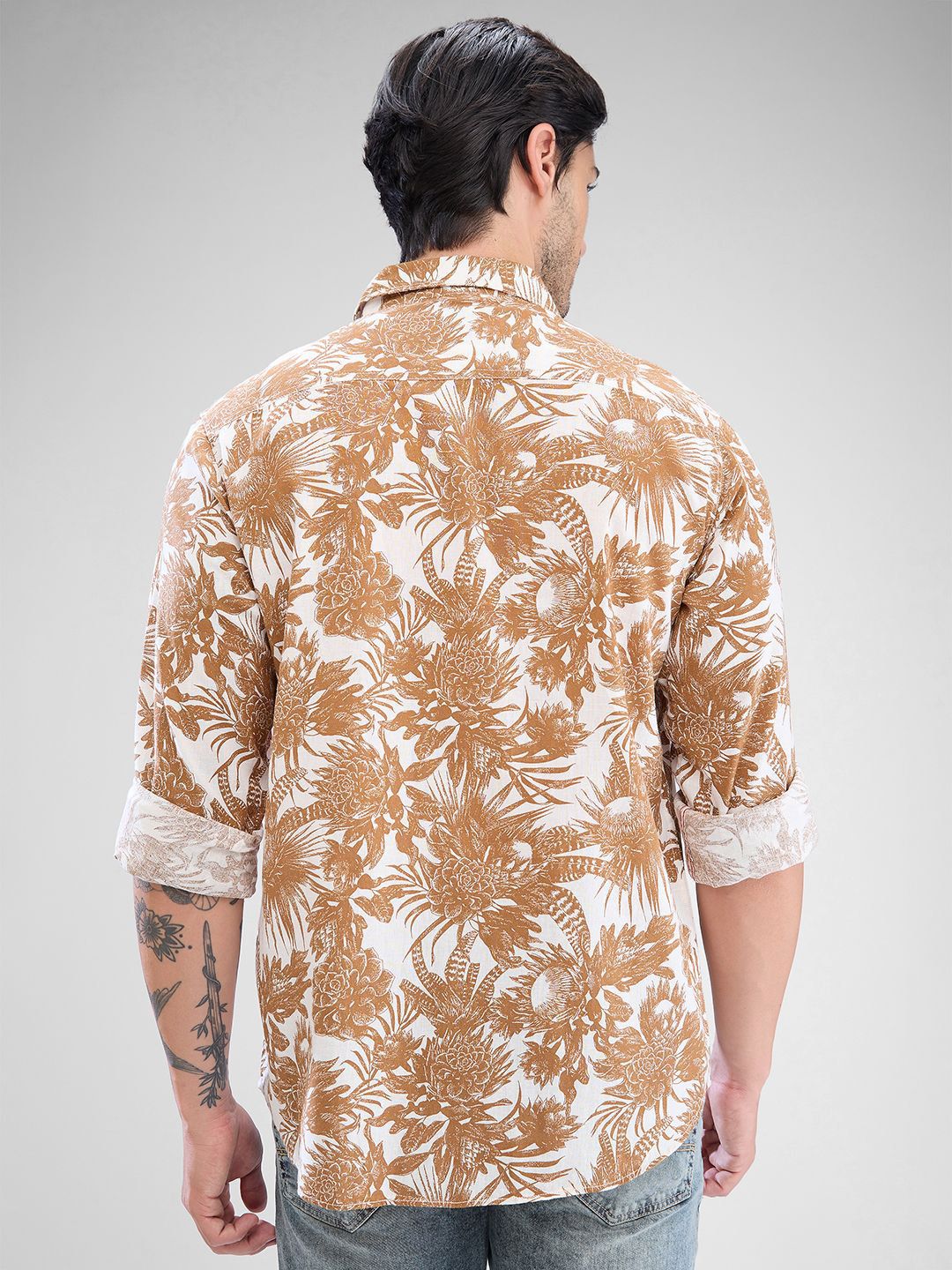 SPYKAR Men Slim Fit Floral Printed Opaque Spread Collar Casual Shirt