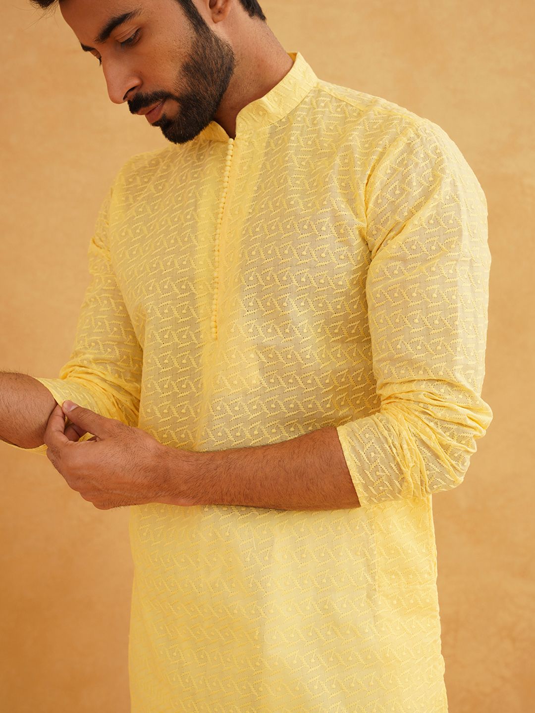 SOJANYA Floral Embroidered Mandarin Collar Pure Cotton Kurta