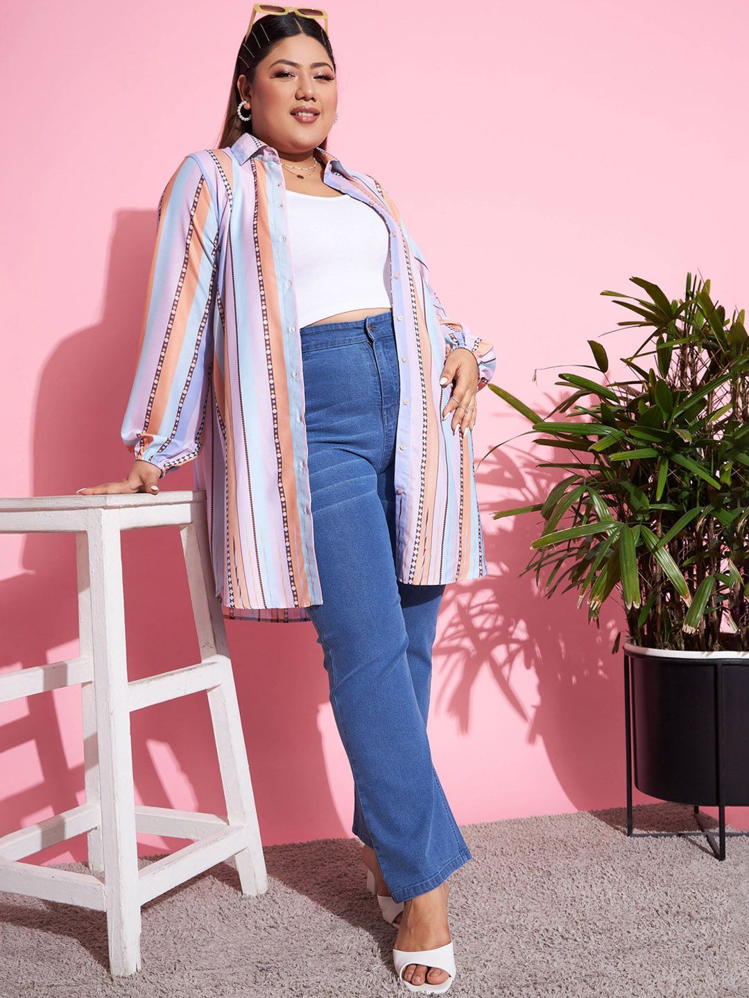 SASSAFRAS Curve Women Plus Size Blue Bootcut High-Rise Clean Look Stretchable Jeans