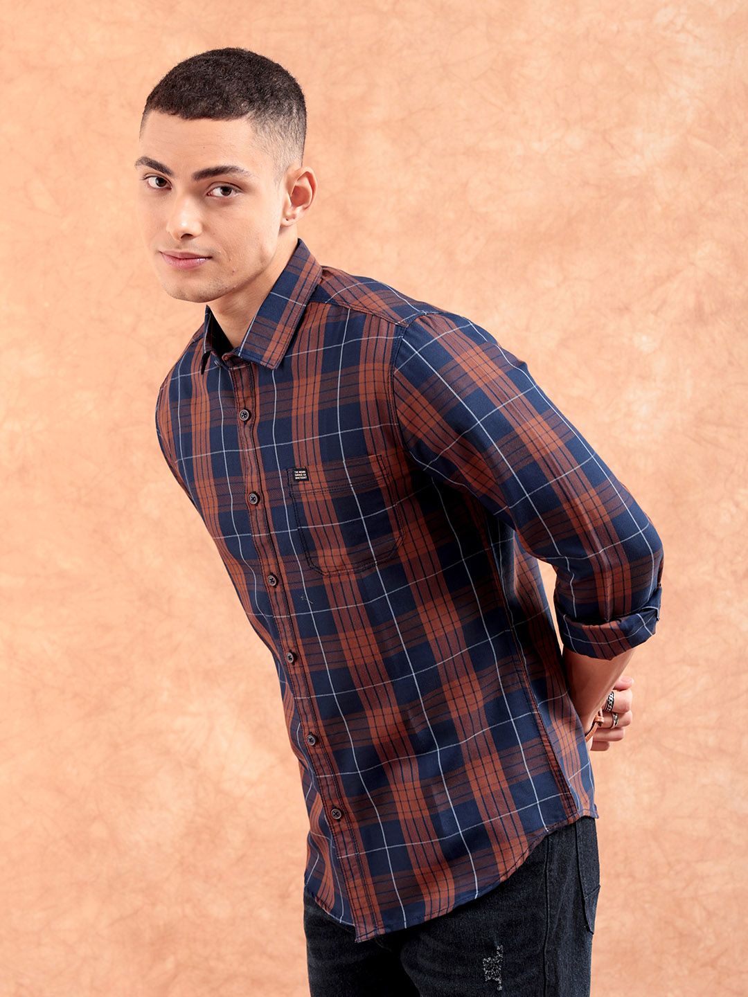 The Indian Garage Co Men Regular Fit Checked Casual Shirt