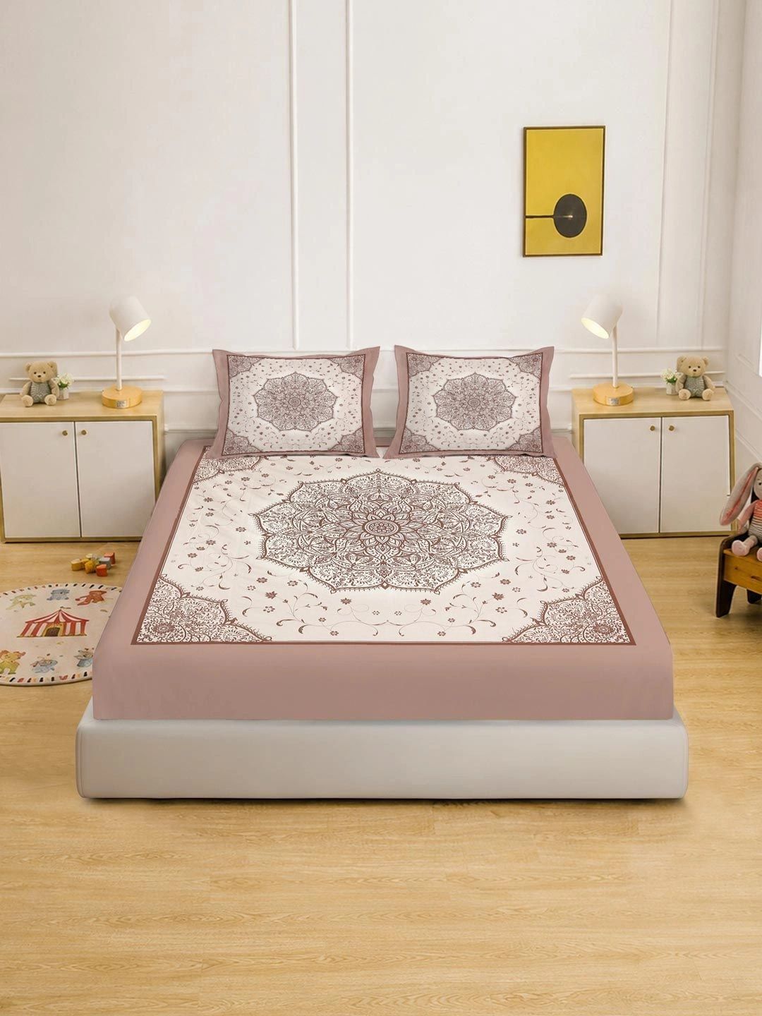 Moda Rapido X KLOTTHE Cream-Coloured & Brown Floral 400 TC King Bedsheet with 2 Pillow Covers