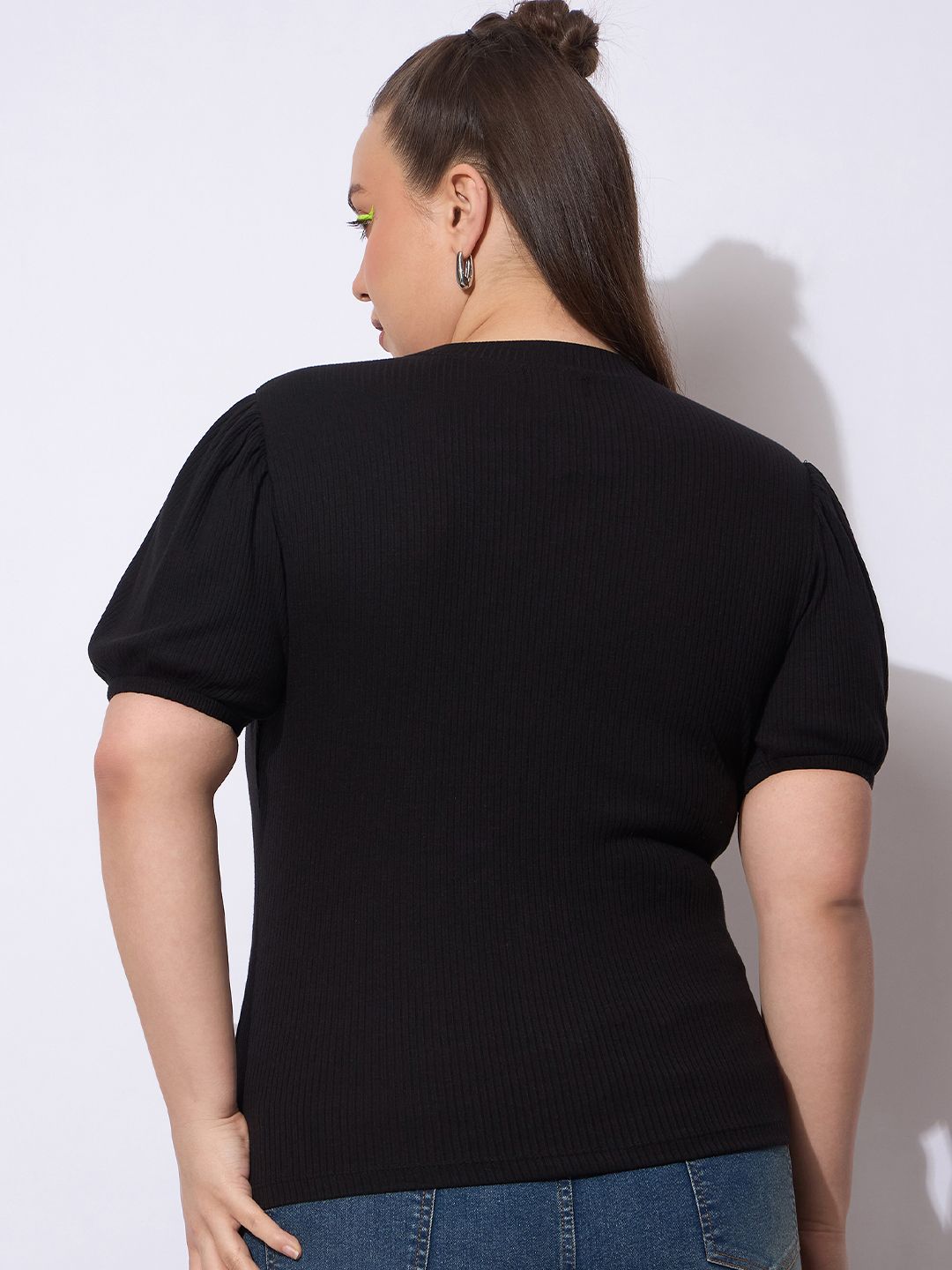 SASSAFRAS Women Round Neck Puff Sleeve Top