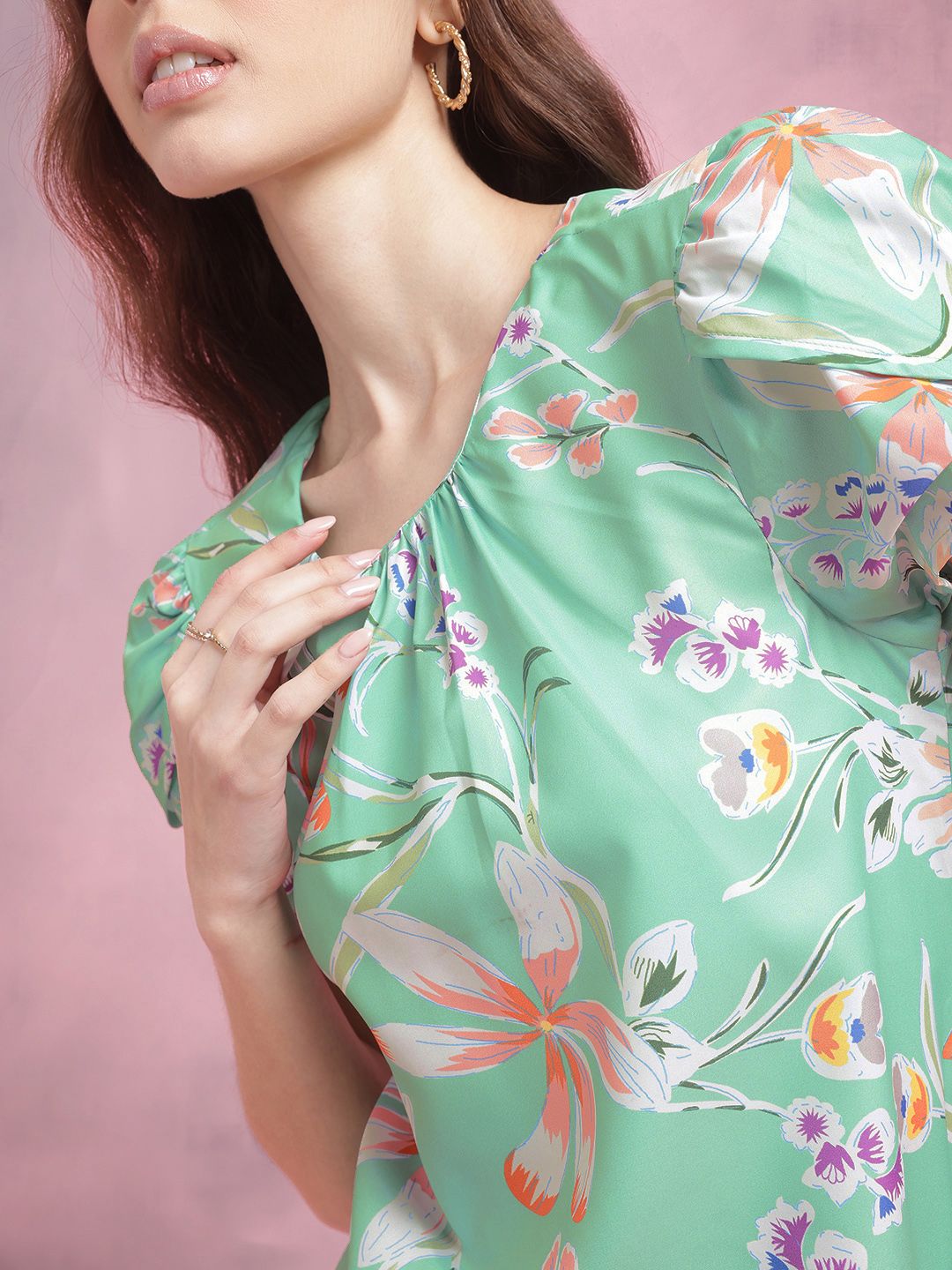 DressBerry Floral Print Puff Sleeves Top