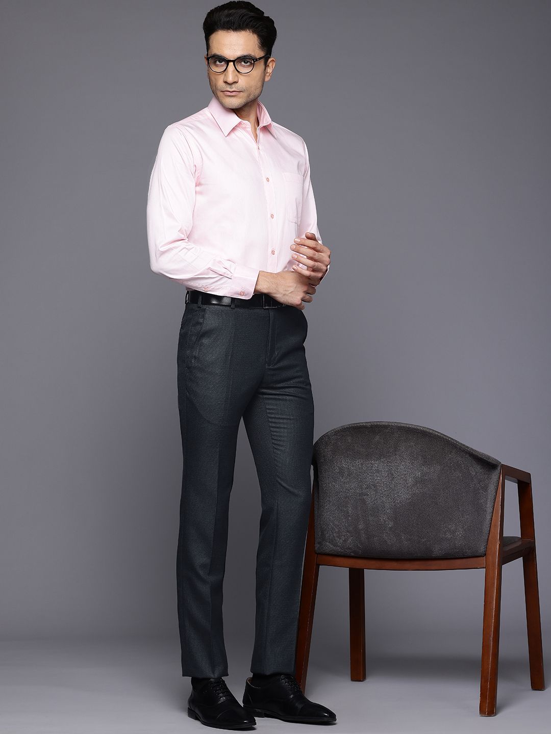Raymond Men Textured Slim Fit Formal Trousers