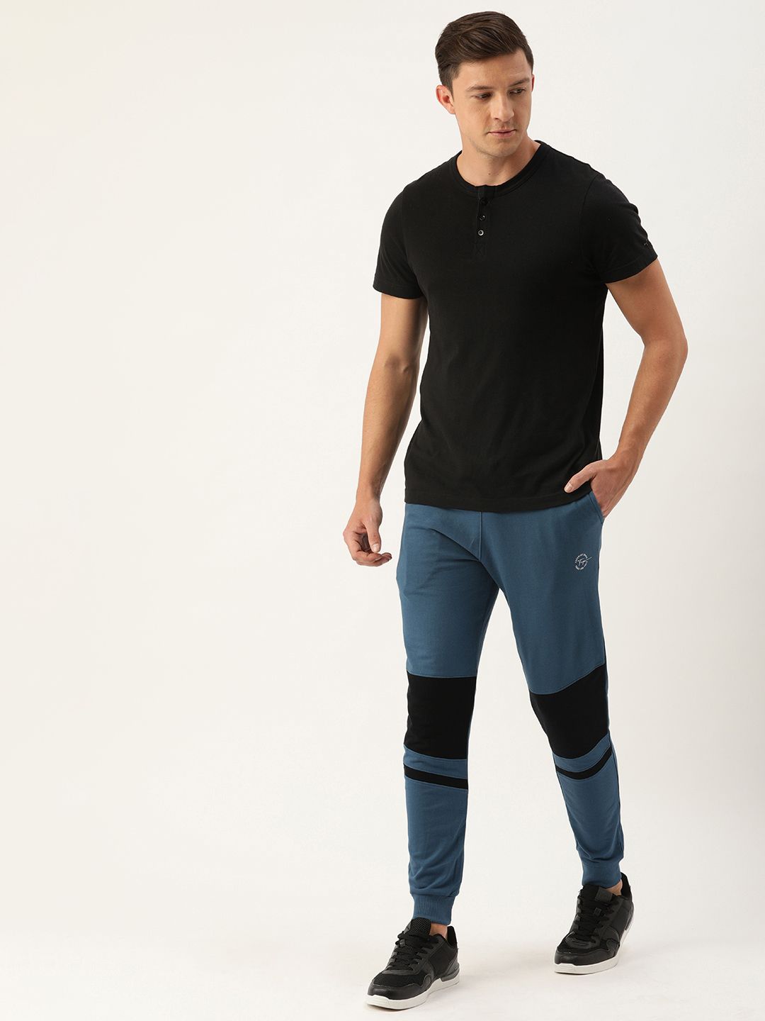 The Indian Garage Co Men Teal Blue & Black Colorblocked Joggers
