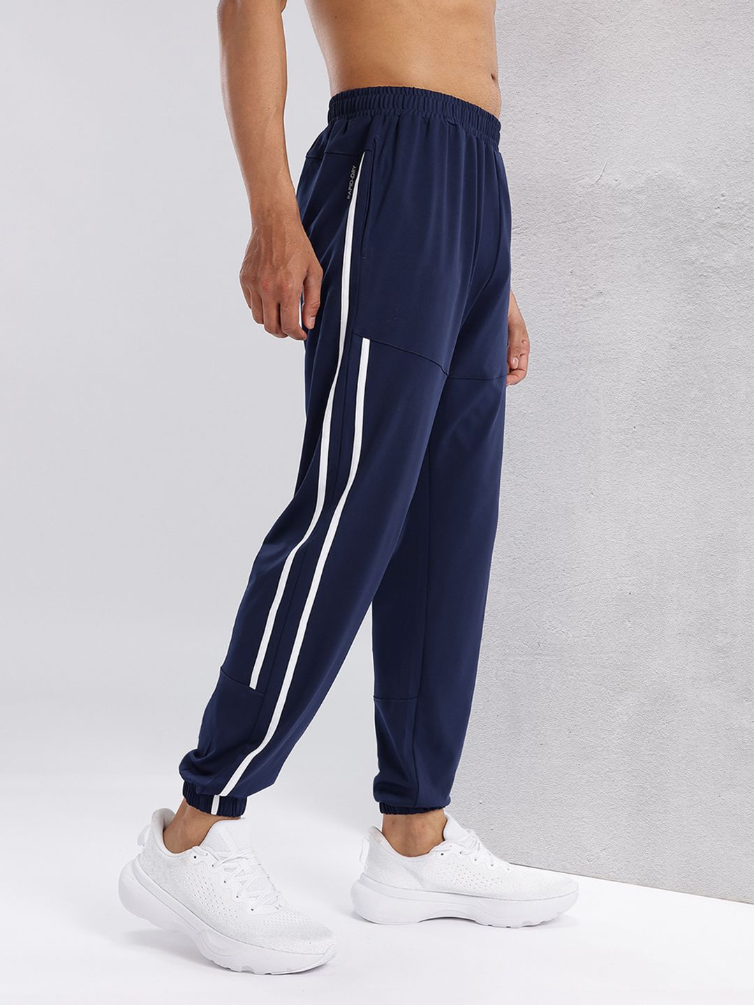 HRX by Hrithik Roshan Men Rapid-Dry Training Joggers