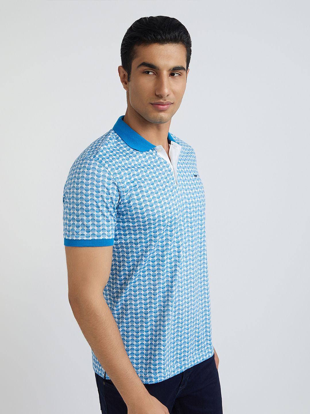 Park Avenue Men Geometric Print Polo Collar Slim Fit T-shirt