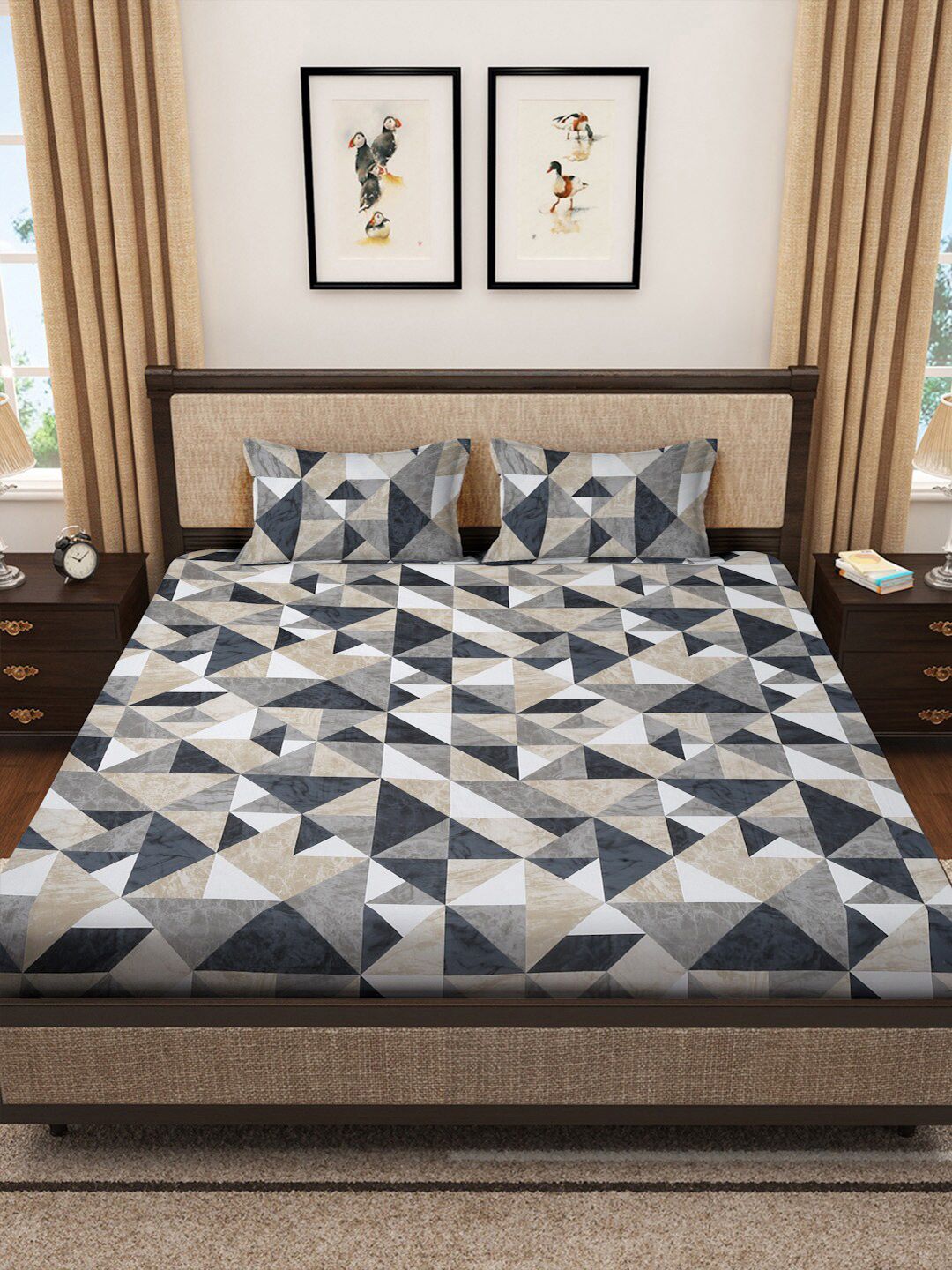 KLOTTHE Geometric Printed 400 TC Cotton Double Super King Bedsheet with 2 Pillow Cover
