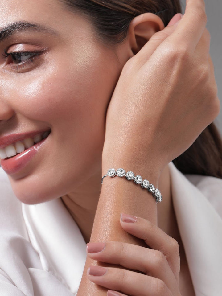 Rubans Rhodium bersalut Zirconia Kubik yang disusun gelang laras premium