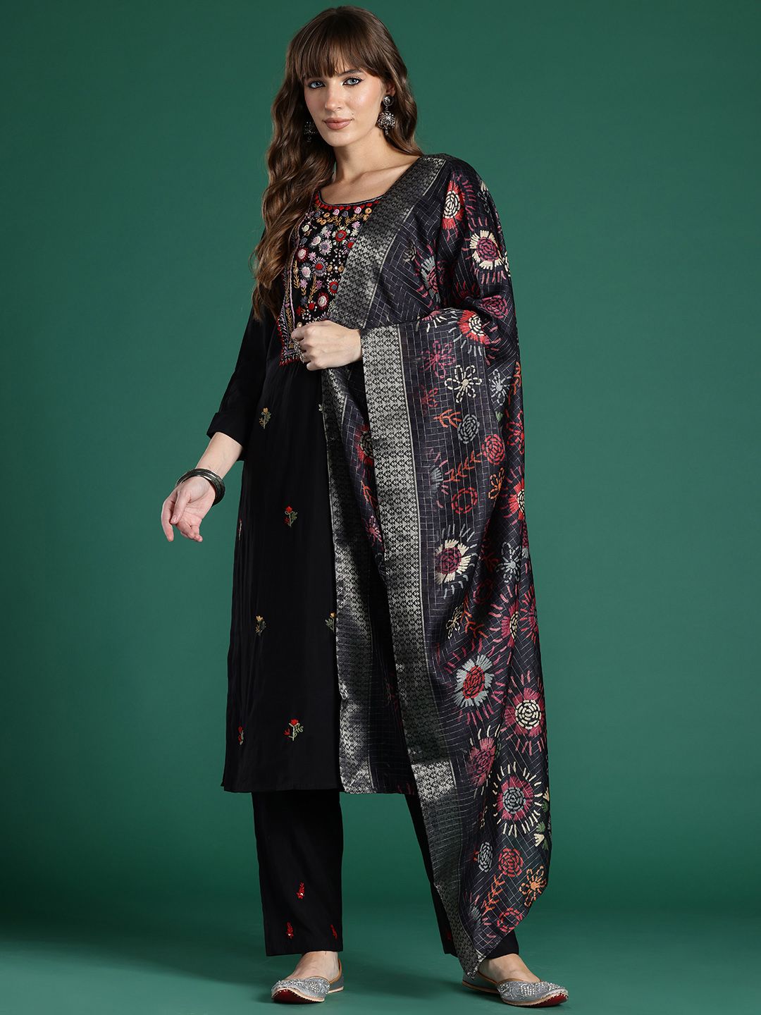Indo Era Floral Embroidered Regular Thread Work Kurta with Trousers & With Dupatta