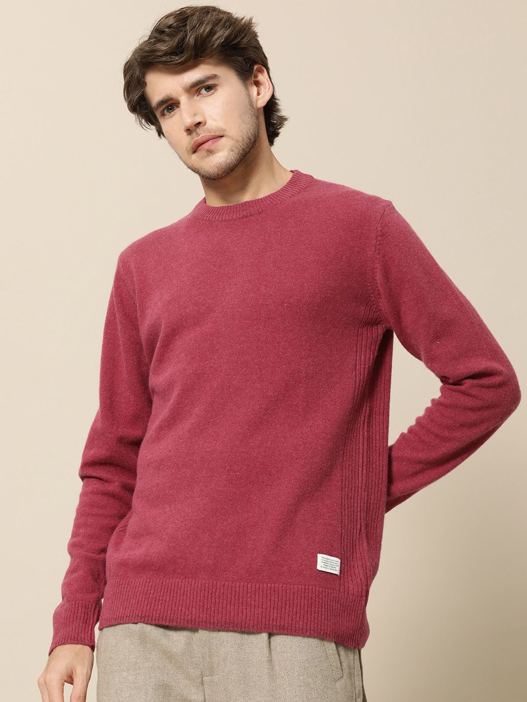 Mr Bowerbird Men Magenta Solid Round-Neck Pullover Sweater