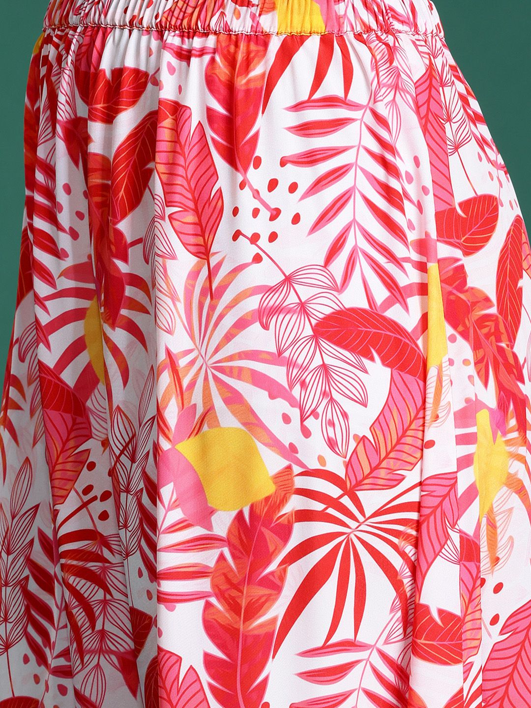 Dressberry Printed Backless Top with Skirt Co-ords