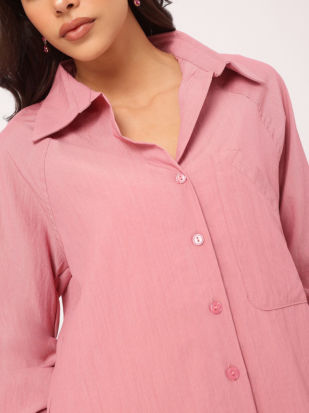 DressBerry Urban Elegance Oversized Crinkled Shirt