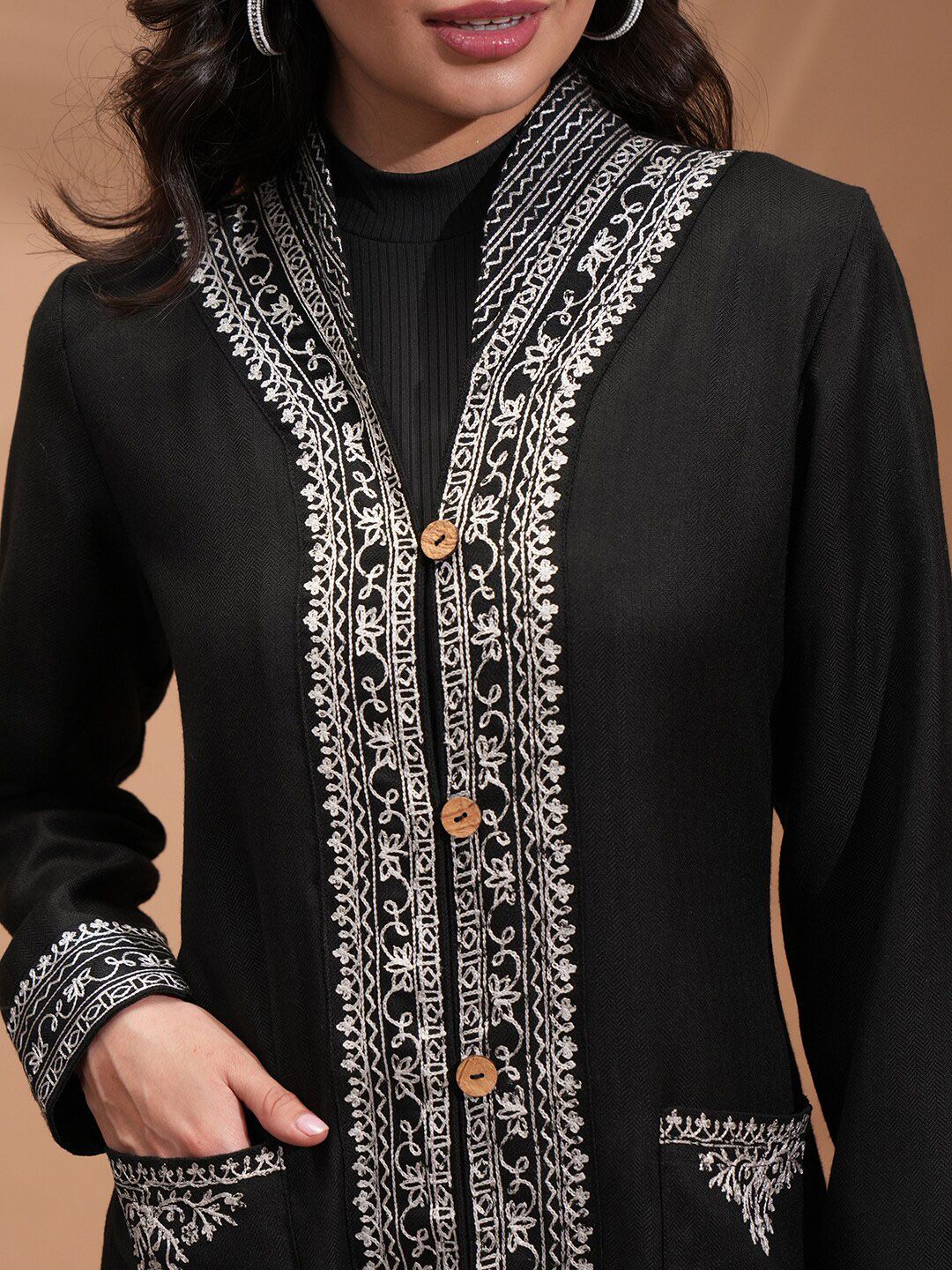 Vishudh Black Floral Embroidered Spread Collar Longline Tailored Jacket