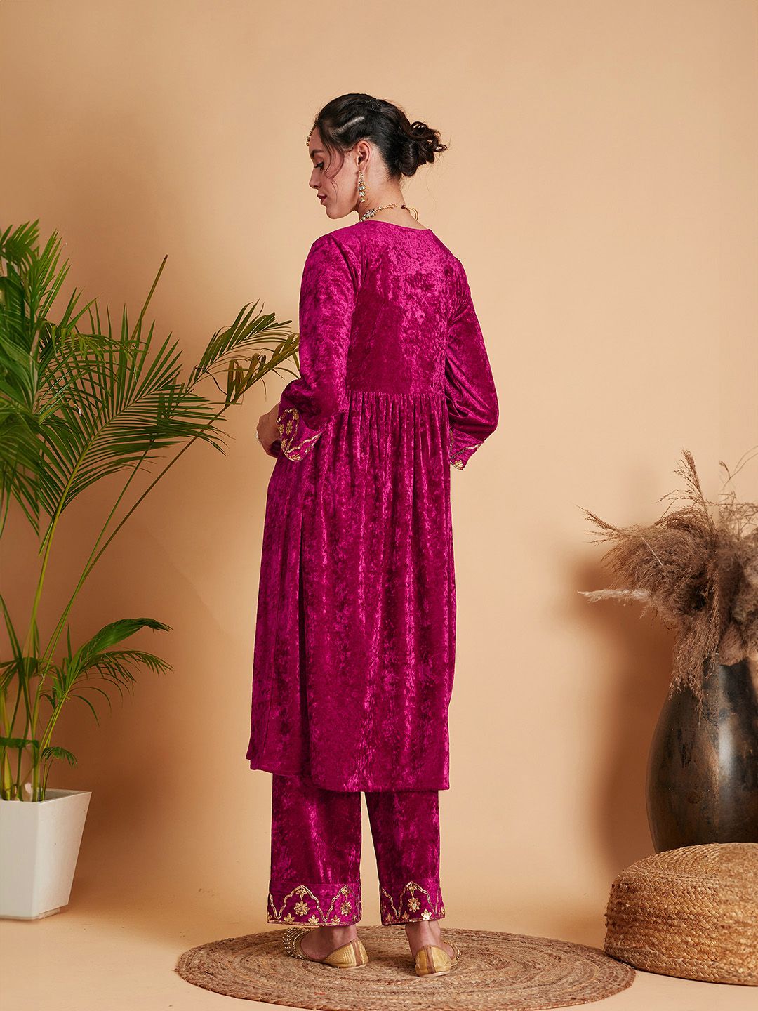 Shae by SASSAFRAS Women Fuchsia Empire Gotta Patti Velvet Kurta with Palazzos