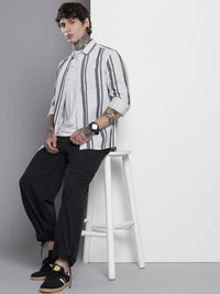 The Indian Garage Co Vertical Stripes Corduroy Pure Cotton Casual Shirt