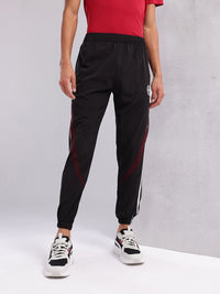 HRX by Hrithik Roshan Men Lifestyle Mid-Rise Joggers With Side Stripes