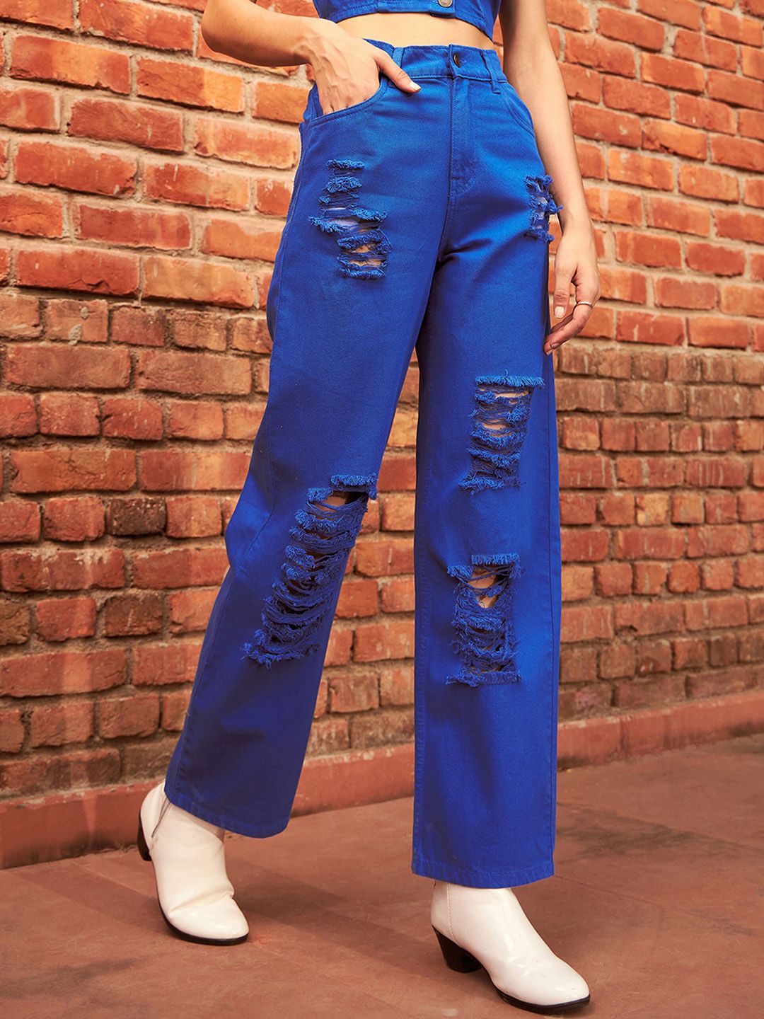 SASSAFRAS Women Blue Straight Fit High-Rise Highly Distressed Pure Cotton Jeans