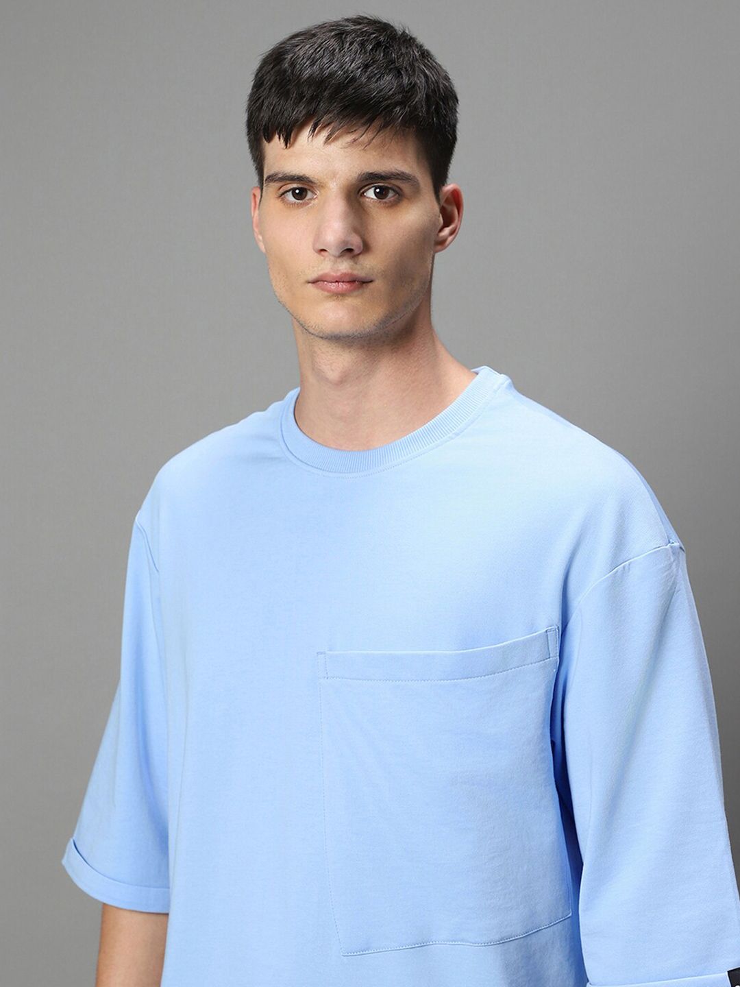 Bewakoof Drop-Shoulder Sleeves Pocket Detail Relaxed Fit Cotton T-shirt