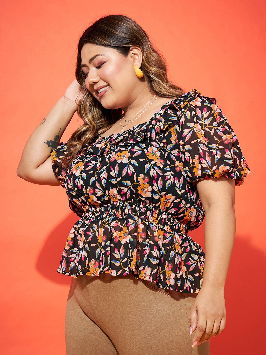 SASSAFRAS Curve Black Floral Print Puff Sleeve Georgette Cinched Waist Top