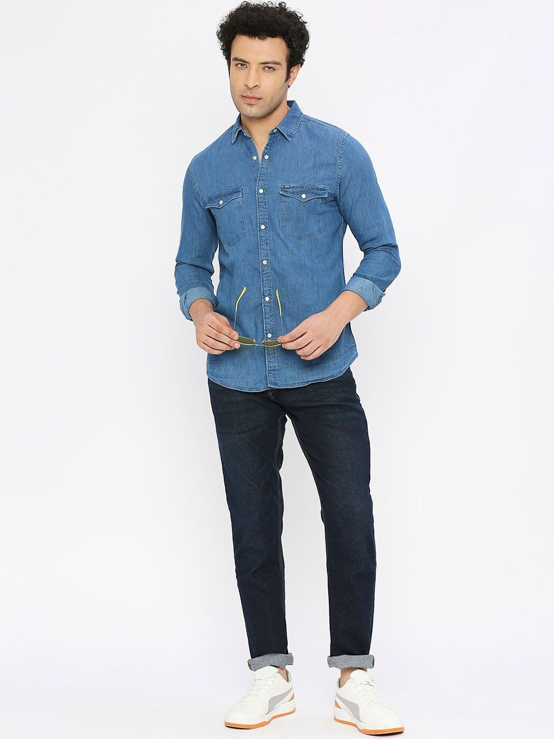 SPYKAR Men Relaxed Fit Light Fade Stretchable Clean Look Jeans