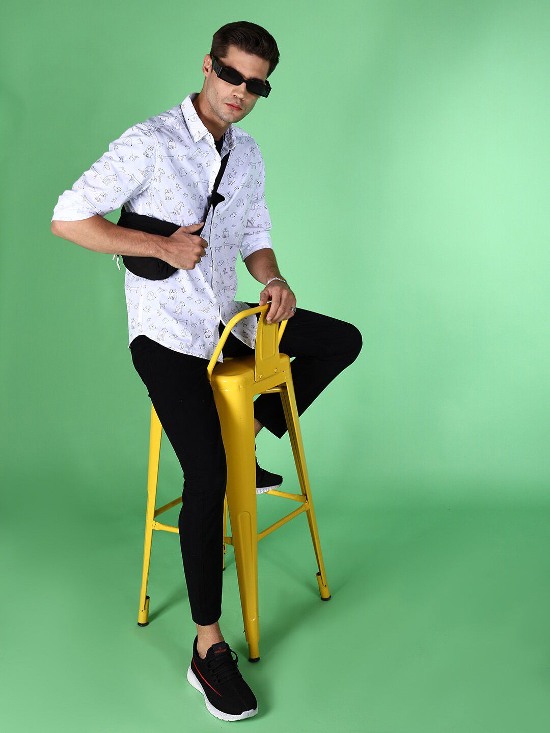 The Indian Garage Co Conversational Printed Slim Fit Casual Shirt