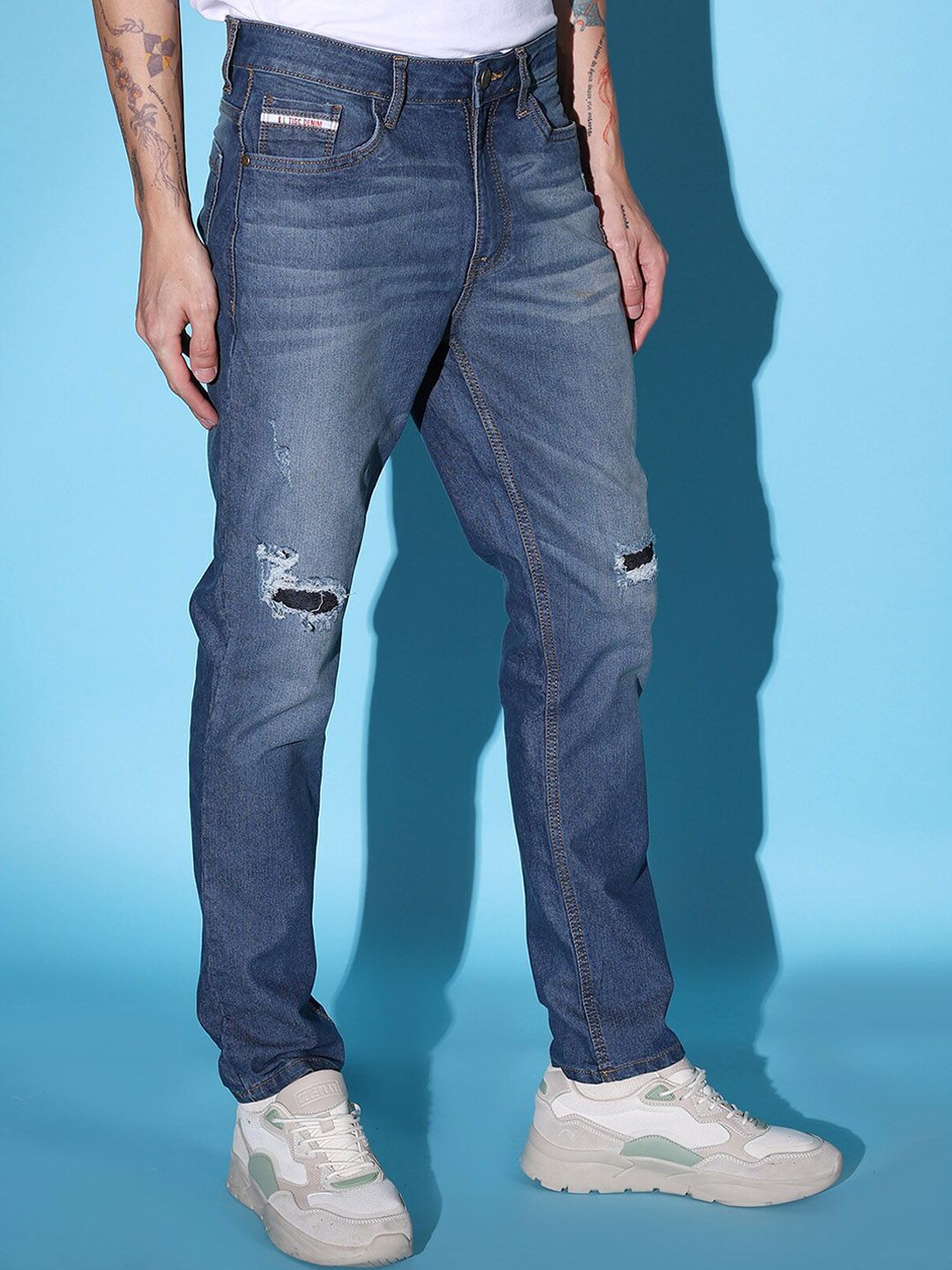 The Indian Garage Co Men Navy Blue  Slim Fit Low Distressed Heavy Fade Stretchable Jeans