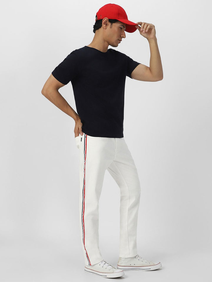 Urbano Fashion Men White Slim Fit Mid-Rise Clean Look Stretchable Jeans