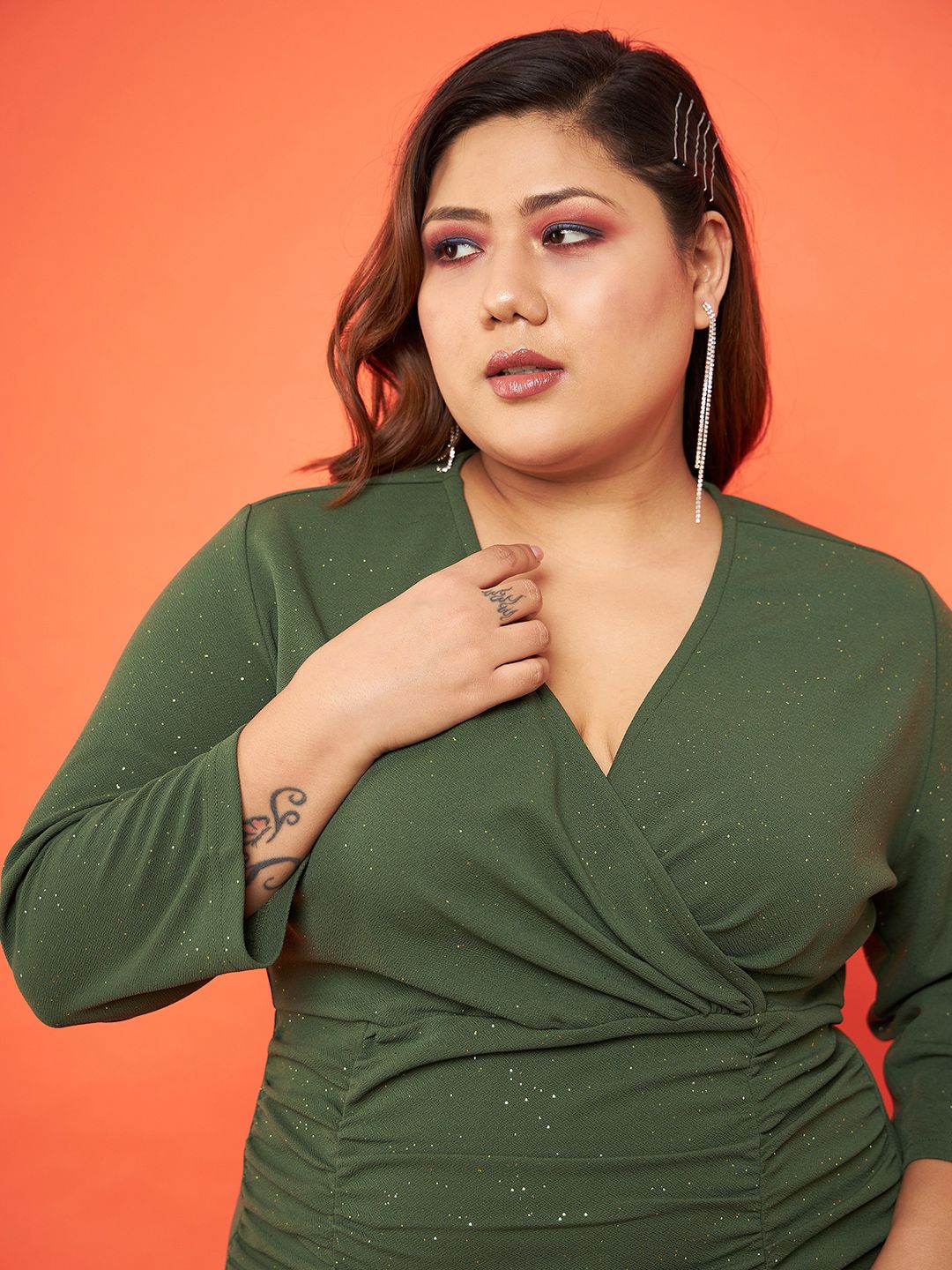 SASSAFRAS Curve Plus Size Bodycon Midi Dress