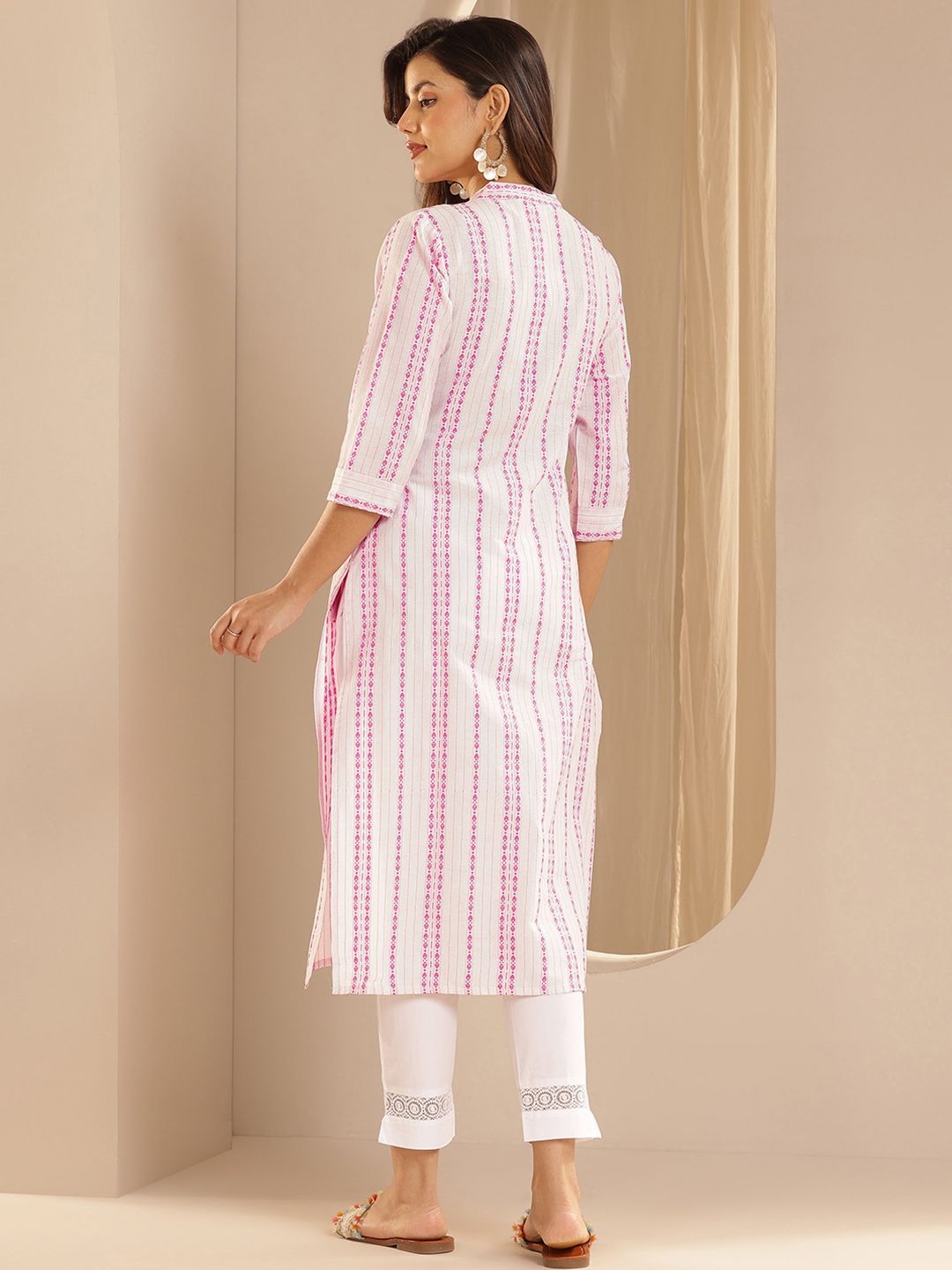 Libas Women Ethnic Motifs Thread Work Kurta