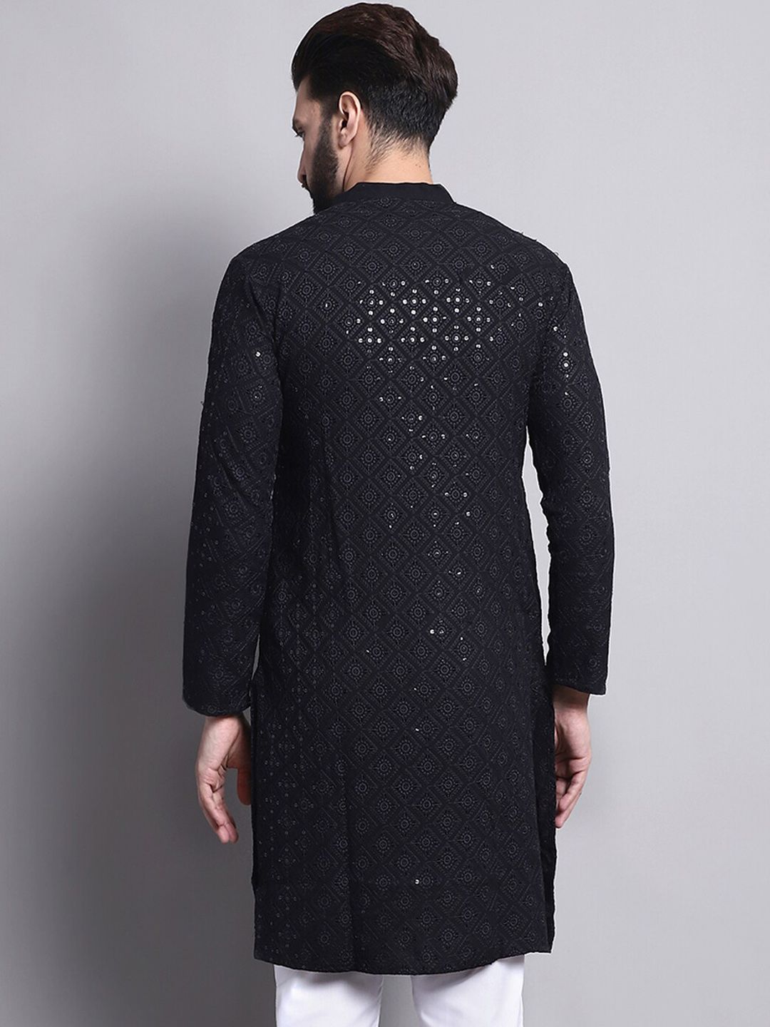 SOJANYA Geometric Embroidered Sequence Mandarin Collar Pure Cotton Kurta